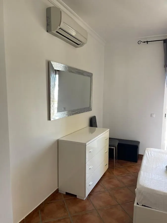 2 Bedrooms Apartment Vale Parra Praia da Galé in a privat Condomínio Guia  0*, Guia (Faro) Portugal