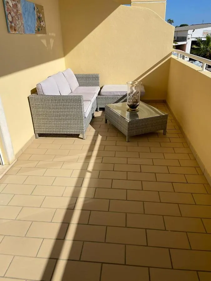2 Bedrooms Apartment Vale Parra Praia Da Gale In A Privat Condominio Guia